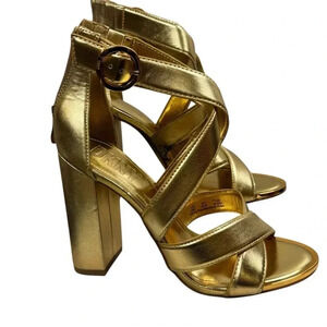 DKNY Women's Block Heel Emelen-Strappy San Heeled Sandal
Size 9 Gold Leat upper